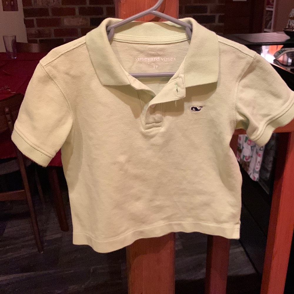 Vineyard Vines Polo Shirt in light green, size 3T